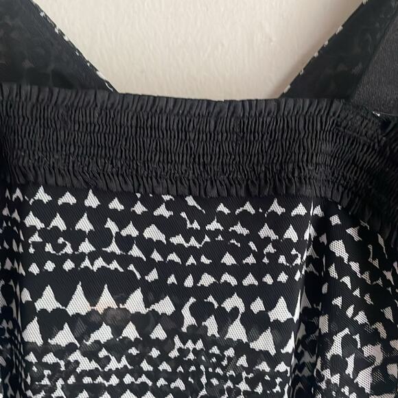 Stella McCartney Florence Fluttering Bodysuit Black Heart Print - Picture 13 of 16